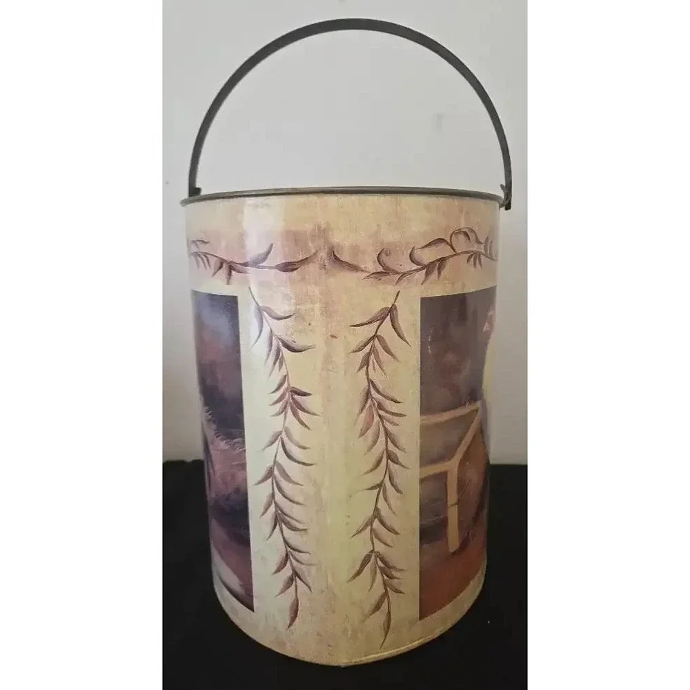 Rooster Décor Metal Bucket